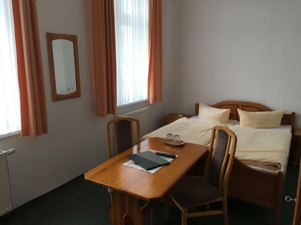 Stadtsee-Pension Templin Εξωτερικό φωτογραφία