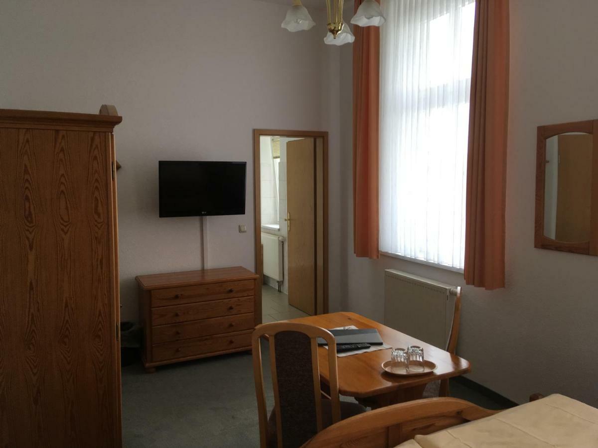 Stadtsee-Pension Templin Εξωτερικό φωτογραφία